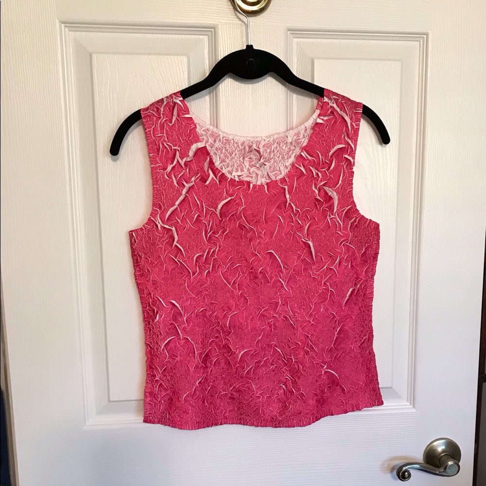 Pink Sleeveless crinkle top